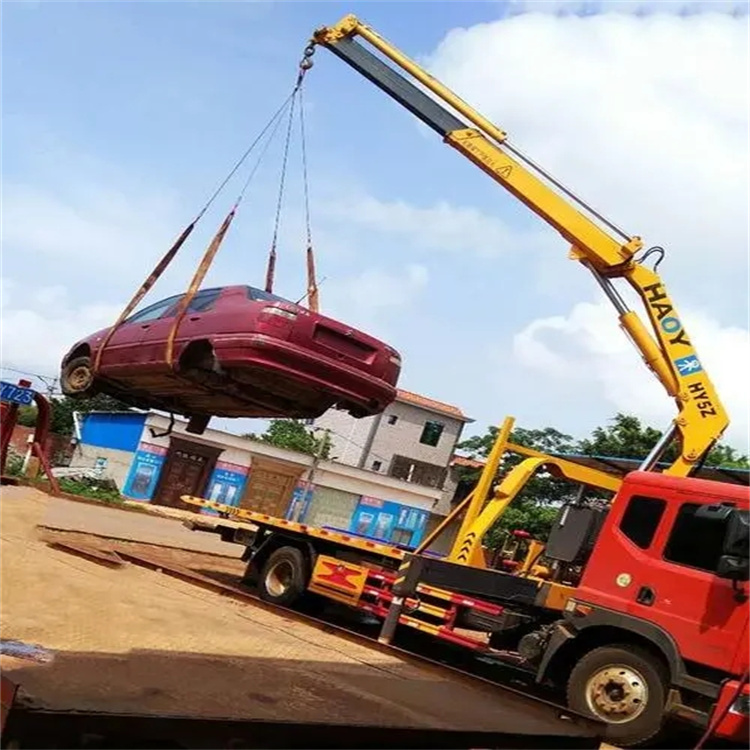 东营河口吊车救援小汽车怎么吊